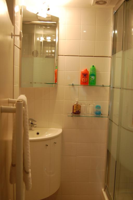 Jardins Secrets Bed and Breakfast Angulema Exterior foto
